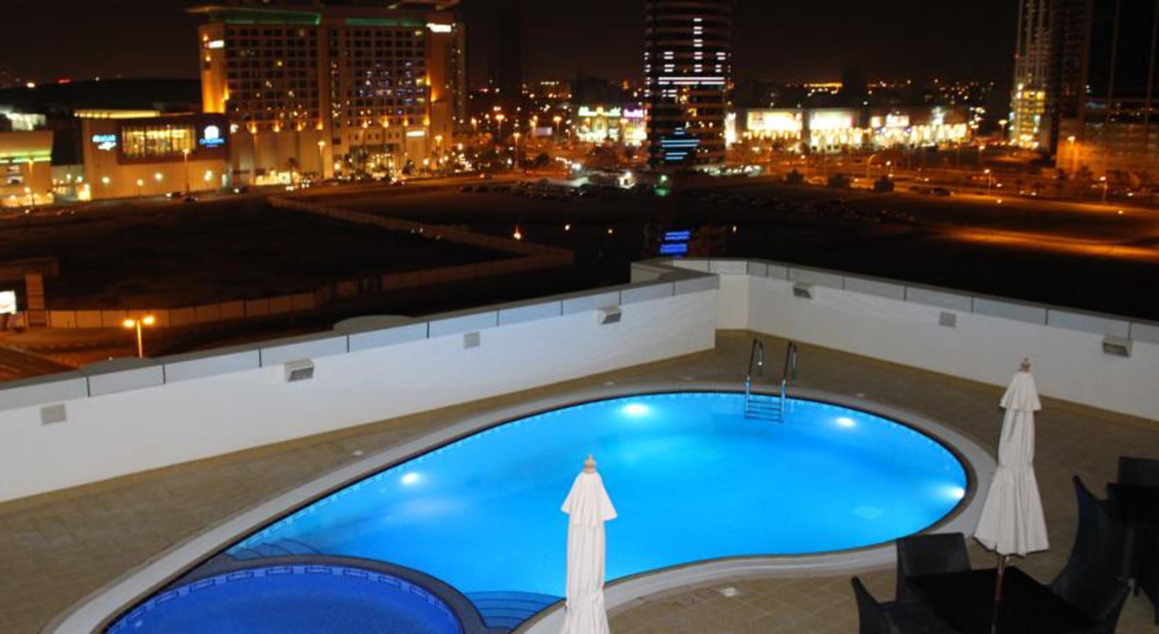 S Hotel Bahrain Manama Exterior photo