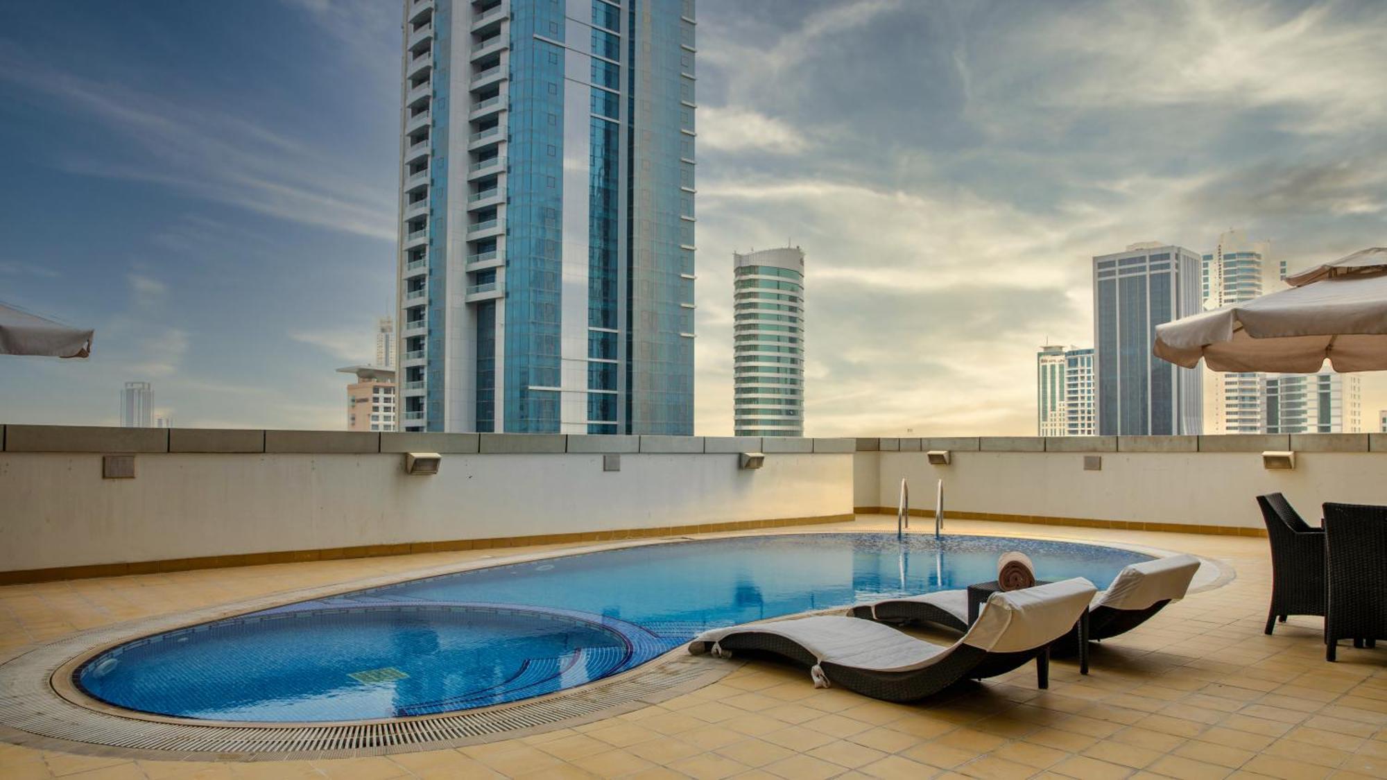 S Hotel Bahrain Manama Exterior photo